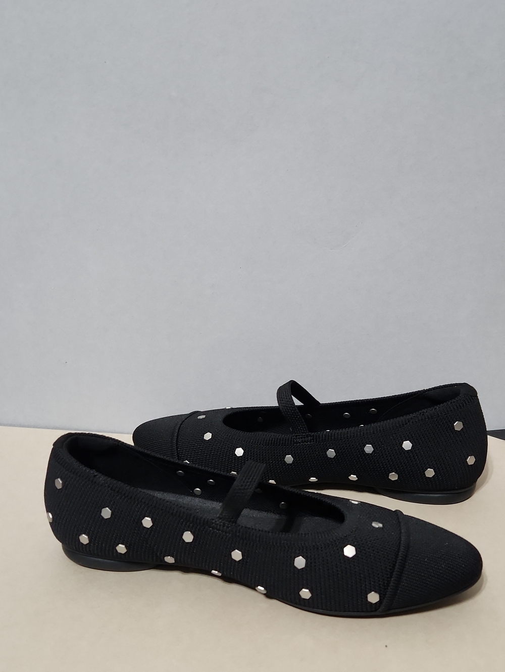 NIB Vivaia Tamia Mary Jane Studded Flats. Size 7.5 - Picture 6 of 10